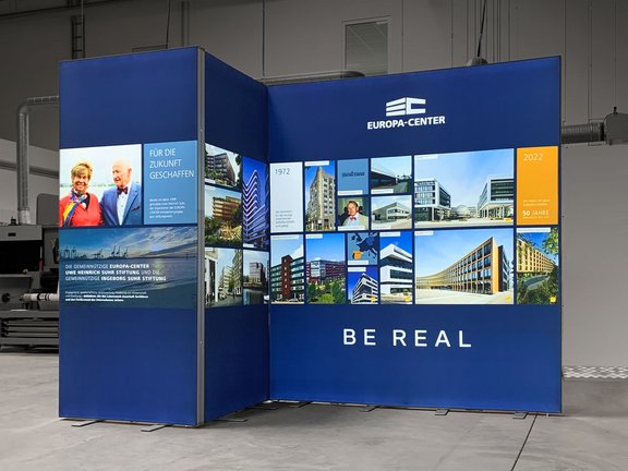 Mobile Messewand beleuchtet für unseren Kunden STERN GmbH Mobile Messewand beleuchtet für unseren Kunden STERN GmbH